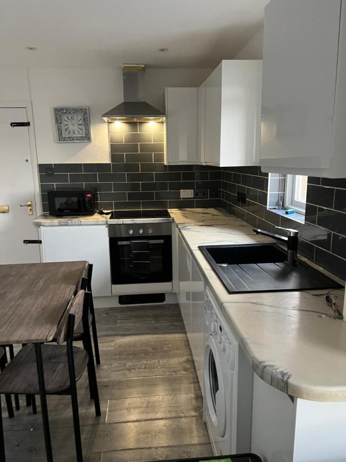 Lovely Apartment For 2 Or 4 People - Bermondsey Лондон Екстериор снимка